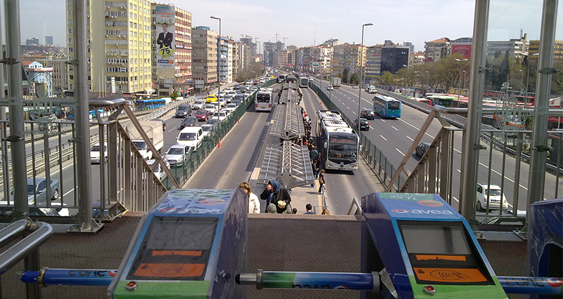 Metrobüse Yakın Günlük Kiralık